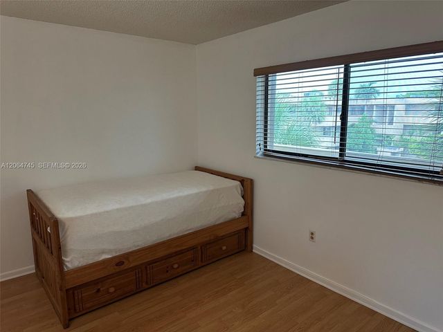8415 SW 107th Ave 303W, Miami, FL 33173