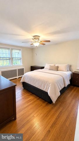 130 MERION AVE, Aldan, PA 19018