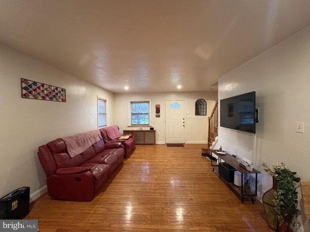 130 MERION AVE, Aldan, PA 19018