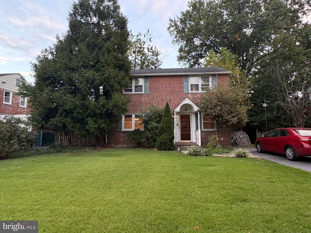 130 MERION AVE, ALDAN, PA 19018 — exterior