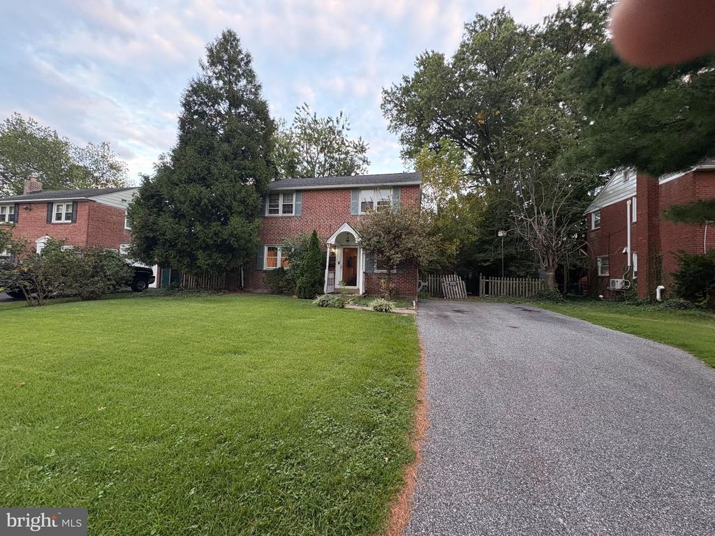 130 MERION AVE, ALDAN, PA 19018 — photo 2