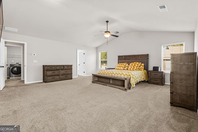 384 Traditions Lane, Hampton, GA 30228