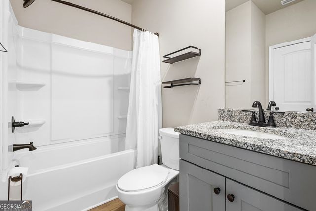384 Traditions Lane, Hampton, GA 30228