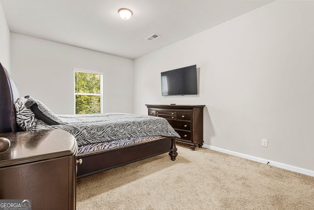 384 Traditions Lane, Hampton, GA 30228