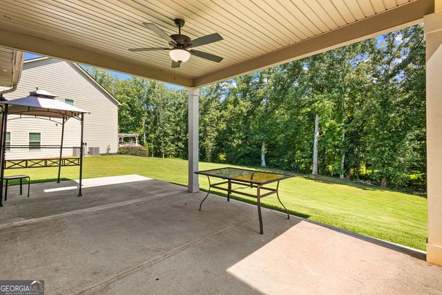 384 Traditions Lane, Hampton, GA 30228