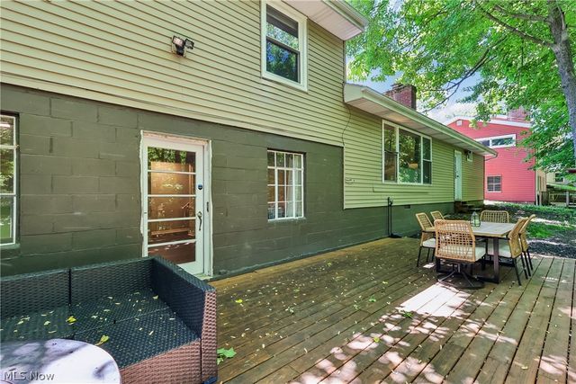 1593 Kingsley Avenue, Akron, OH 44313
