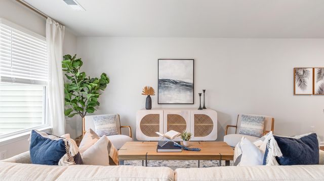 627 Pleasant Grove Way, Summerville, SC 29486