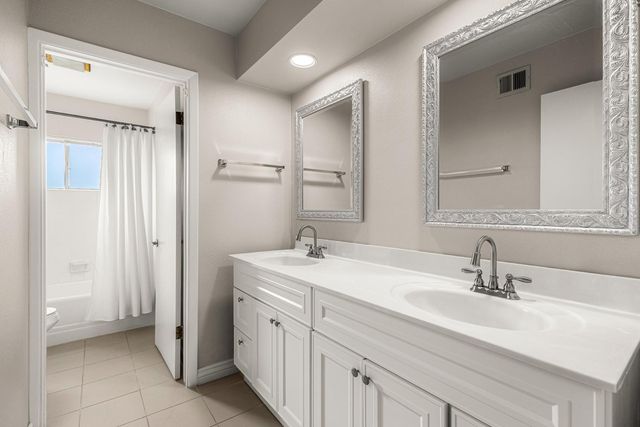 6724 N 58th Place, Paradise Valley, AZ 85253
