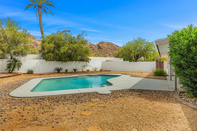 6724 N 58th Place, Paradise Valley, AZ 85253