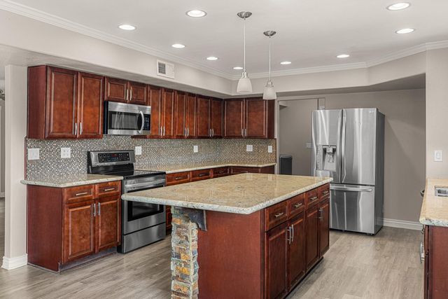 6724 N 58th Place, Paradise Valley, AZ 85253