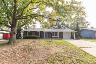 622 MEADOWBROOK CIR, Moberly, MO 65270