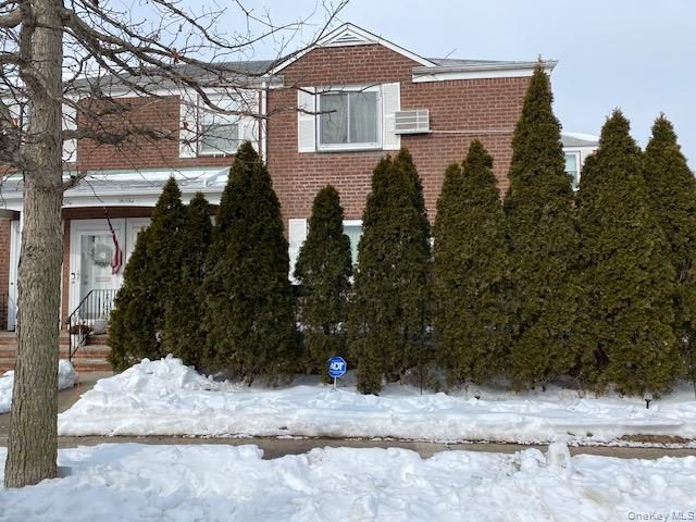 245-17 76th Avenue 1st fl, Bellerose, NY 11426