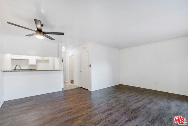 3320 Redondo Beach Boulevard, Torrance, CA 90504