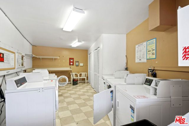 3320 Redondo Beach Boulevard, Torrance, CA 90504