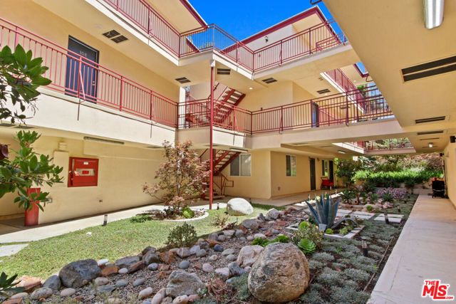 3320 Redondo Beach Boulevard, Torrance, CA 90504