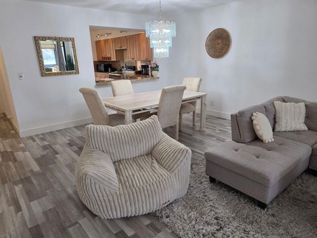 11142 Green Lake Drive 202, Boynton Beach, FL 33437