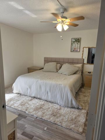 11142 Green Lake Drive 202, Boynton Beach, FL 33437