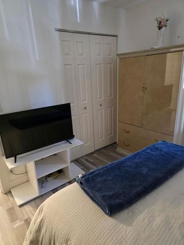 11142 Green Lake Drive 202, Boynton Beach, FL 33437