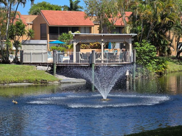 11142 Green Lake Drive 202, Boynton Beach, FL 33437
