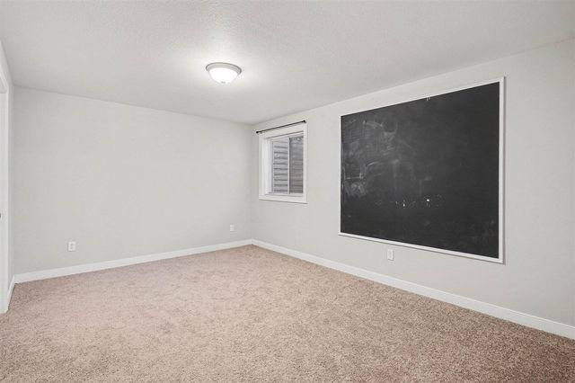 6061 Equestrian Woods Court, Kalamazoo, MI 49009