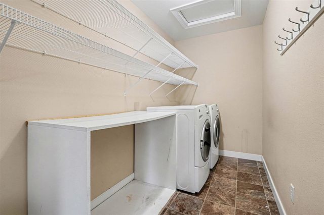 6061 Equestrian Woods Court, Kalamazoo, MI 49009