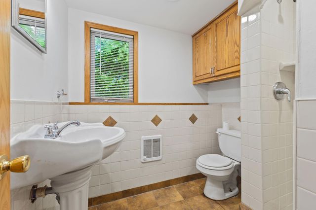 16400 Saint Francis Boulevard NW, Anoka, MN 55303