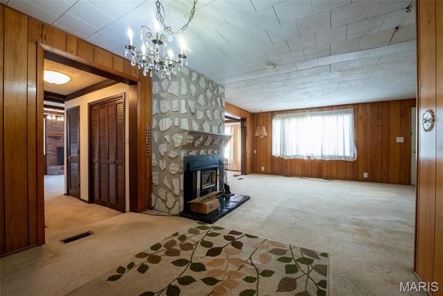 530 Joseph Street, Carlyle, IL 62231