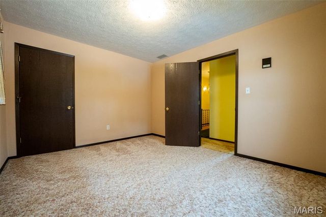 530 Joseph Street, Carlyle, IL 62231