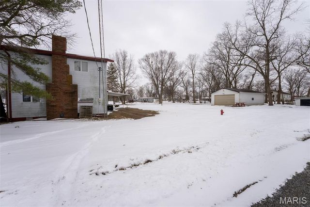 530 Joseph Street, Carlyle, IL 62231