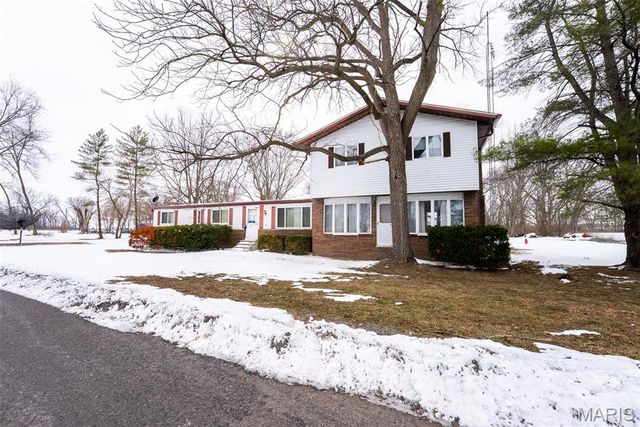 530 Joseph Street, Carlyle, IL 62231