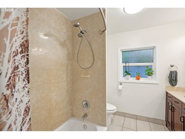 11085 Sw POLSKY Rd, Beaverton, OR 97005