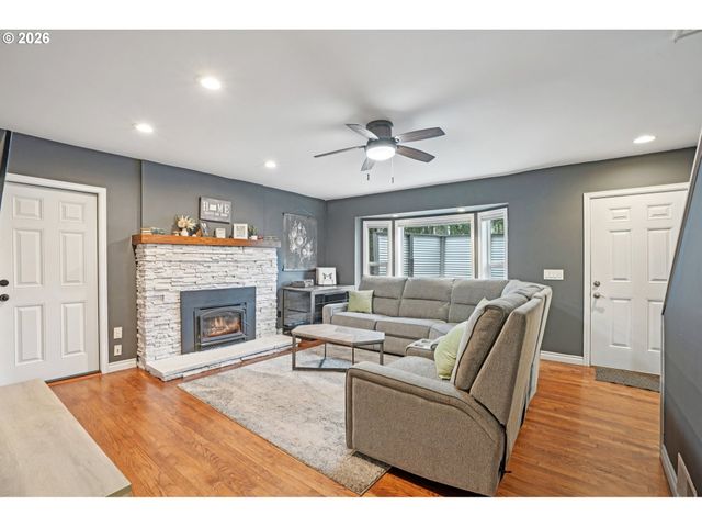 11085 Sw POLSKY Rd, Beaverton, OR 97005