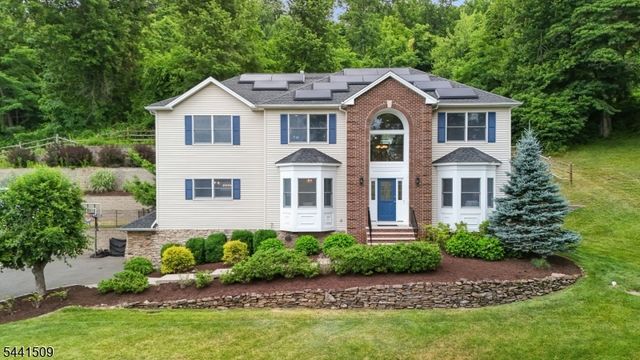 610 River Rd, Chatham Twp., NJ 07928