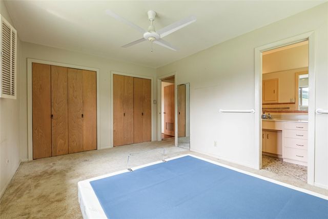 122 Blossom Street, Lake Jackson, TX 77566