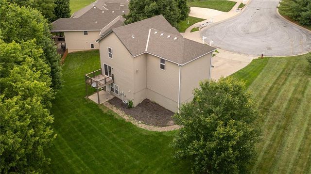 12202 N Highland Avenue, Kansas City, MO 64165