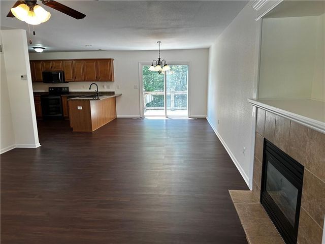 12202 N Highland Avenue, Kansas City, MO 64165