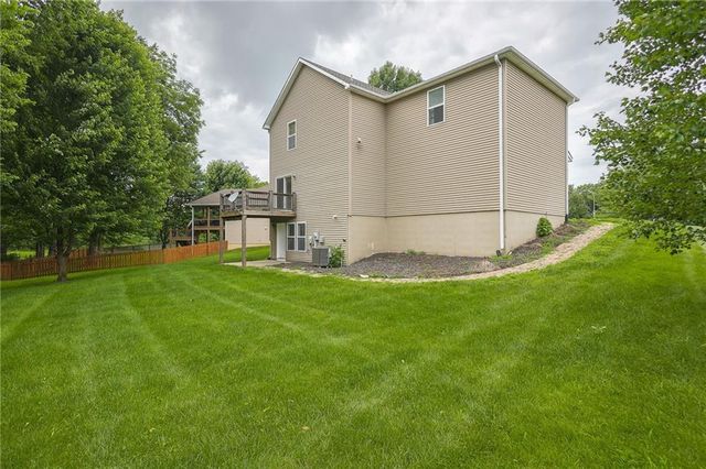 12202 N Highland Avenue, Kansas City, MO 64165