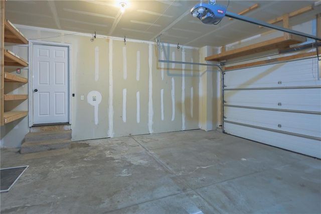 12202 N Highland Avenue, Kansas City, MO 64165