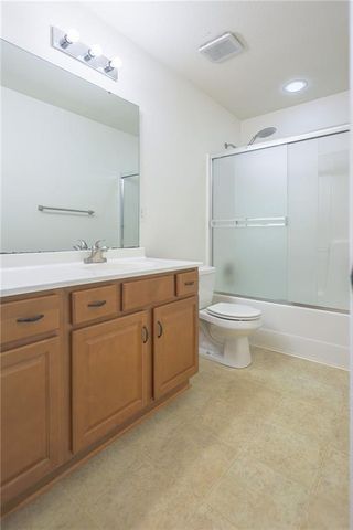 12202 N Highland Avenue, Kansas City, MO 64165