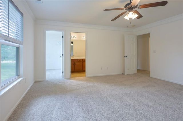 12202 N Highland Avenue, Kansas City, MO 64165