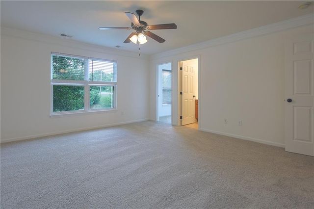 12202 N Highland Avenue, Kansas City, MO 64165