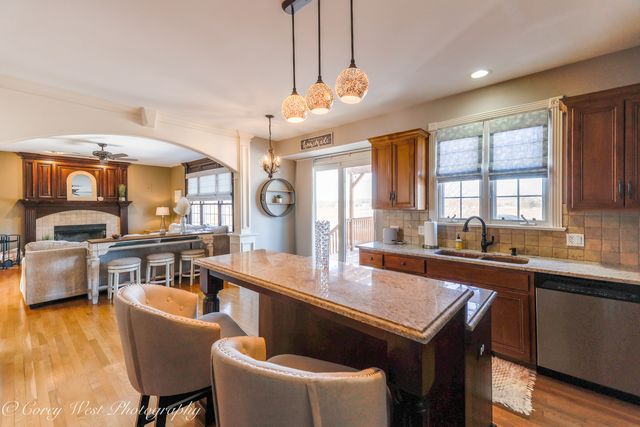 801 Citizen Avenue, Elburn, IL 60119