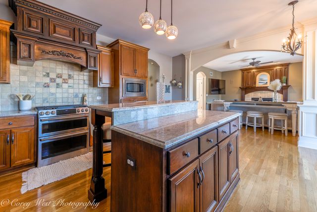 801 Citizen Avenue, Elburn, IL 60119