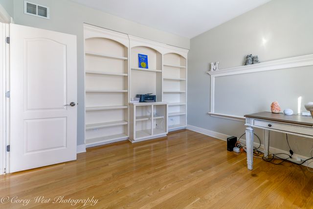 801 Citizen Avenue, Elburn, IL 60119