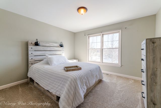 801 Citizen Avenue, Elburn, IL 60119