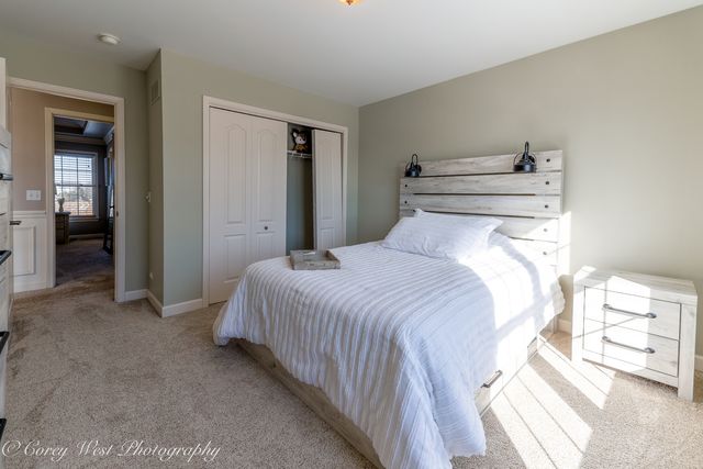 801 Citizen Avenue, Elburn, IL 60119