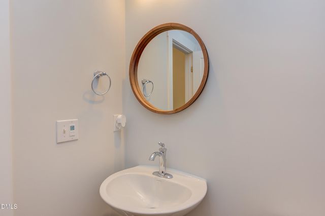 303 Chauncey Circle, Chapel Hill, NC 27516