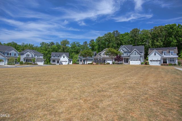 303 Chauncey Circle, Chapel Hill, NC 27516