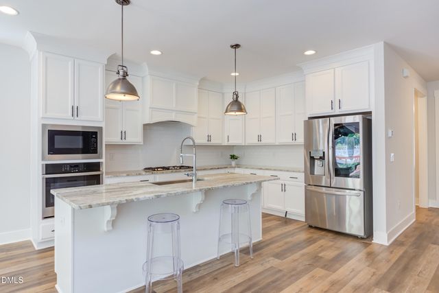 303 Chauncey Circle, Chapel Hill, NC 27516