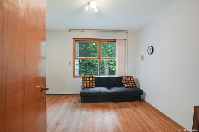 142 Westchester Avenue, Buchanan, NY 10511
